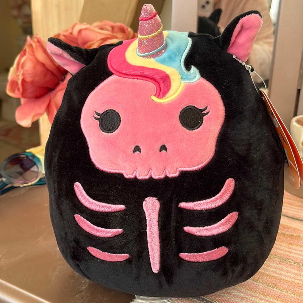 SQUISHMALLOW SKETLANA 8”-9” an adorable Halloween version of a Unicorn.